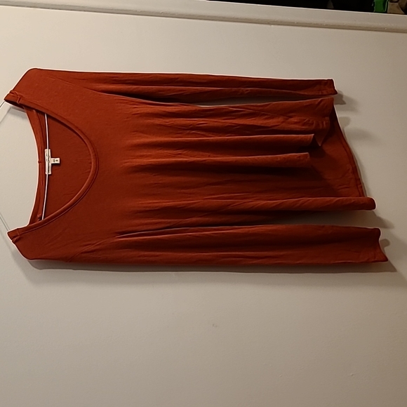 Express one eleven long sleeve hoodie t-shirt - Picture 7 of 9